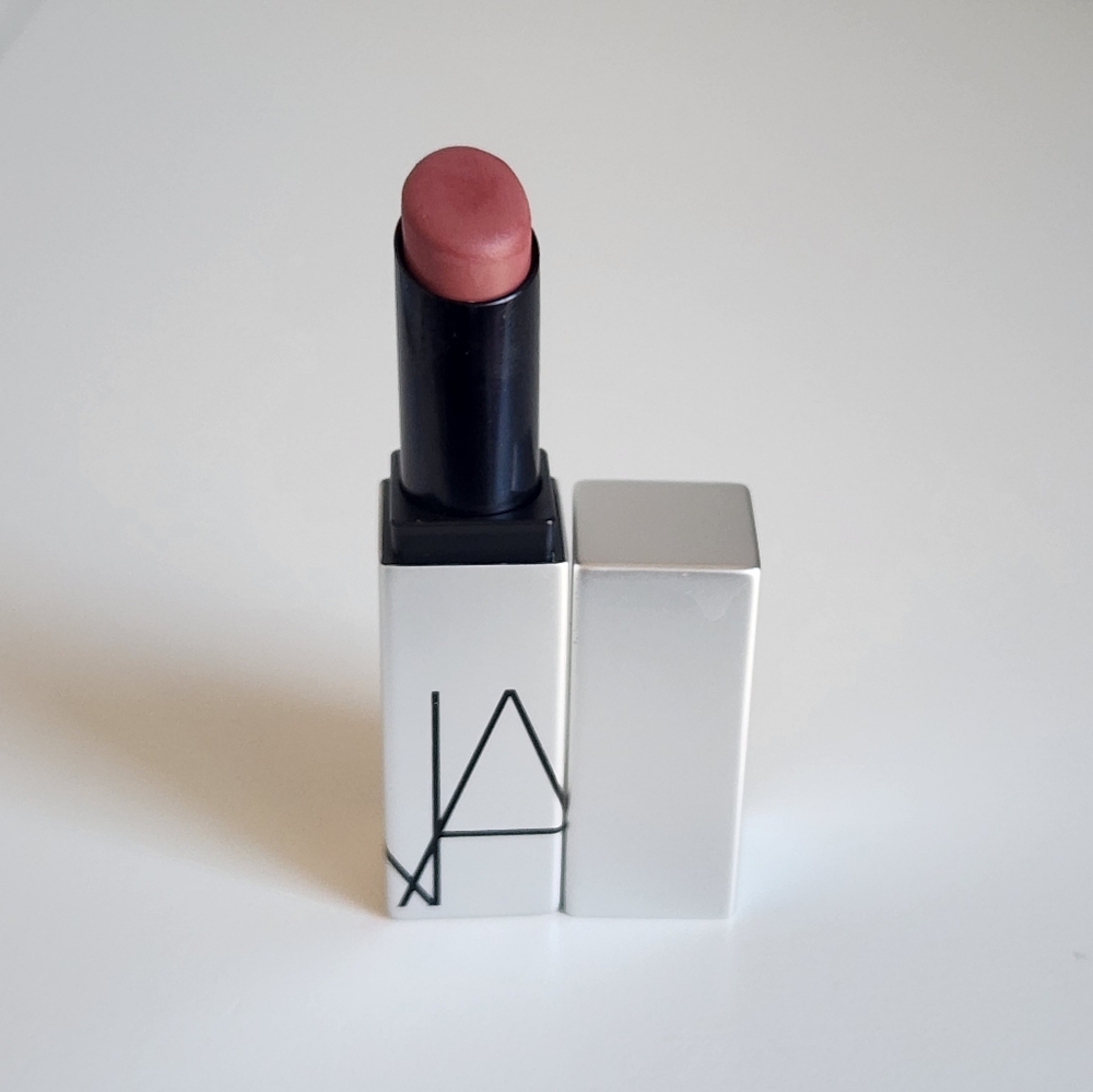 Nars Unrestricted Soft Matte Lip Balm - Picture 3 of 7